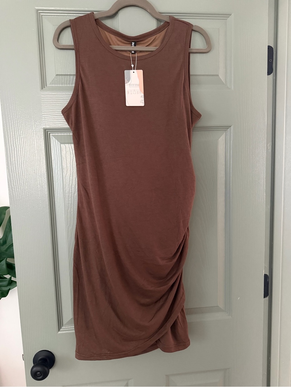 Sleeveless Ruched Bodycon Dress - Brown